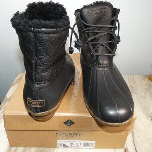 NiB Sperry Womens Saltwater Winter Lux Boots, Black Quilt, 11